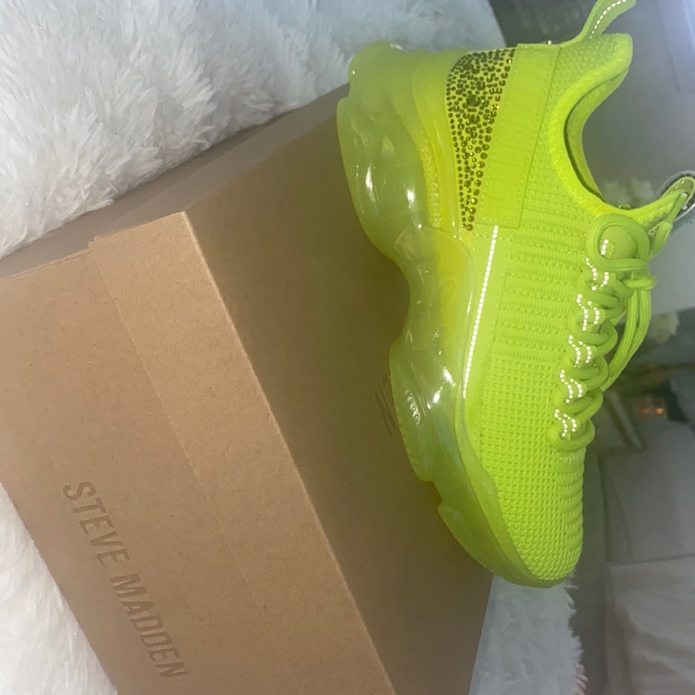 Steve Madden